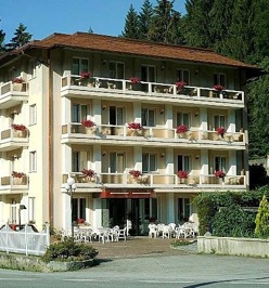 www.hotelpiannava.com